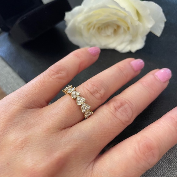 heart illusion 1/2 eternity ring marked 18K yellow gold 1.00 CTW Natural Diamond - Picture 4 of 12